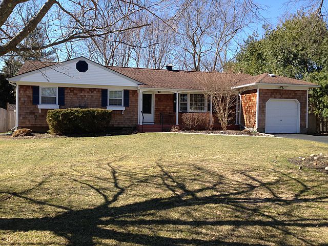 1st image of 640 Longview Ln