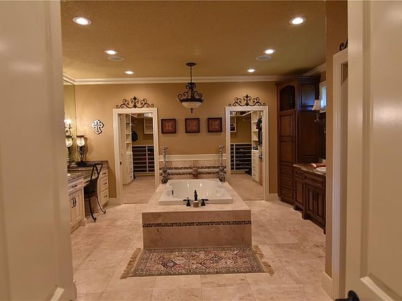 5th image of 1303 Azure Hills Dr