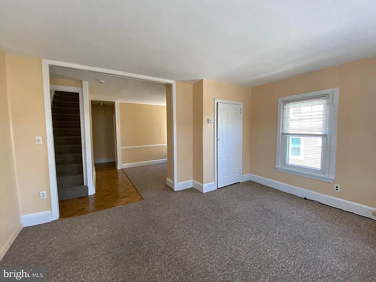 451 Leedom St #2 — Photo 5