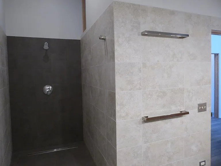 2122 Dewey Ave #1 & 2 — Photo 14