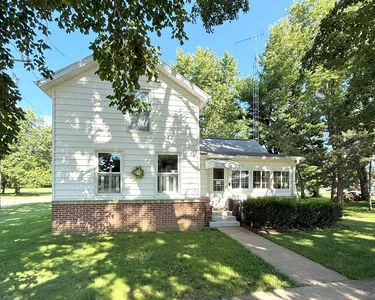 512 N Franklin Ave, Polo, IL, 61064