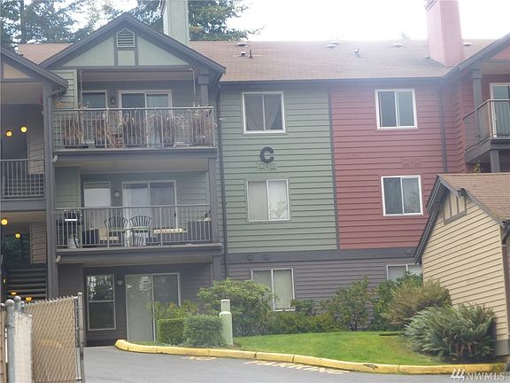 3rd image of 13209 Newcastle Way APT C302
