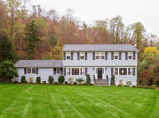 12 Silver Ln, Chappaqua, NY 10514