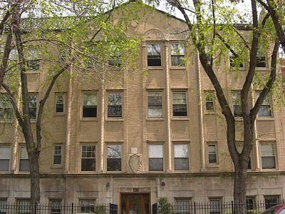 2nd image of 4031 N Kenmore Ave APT 211