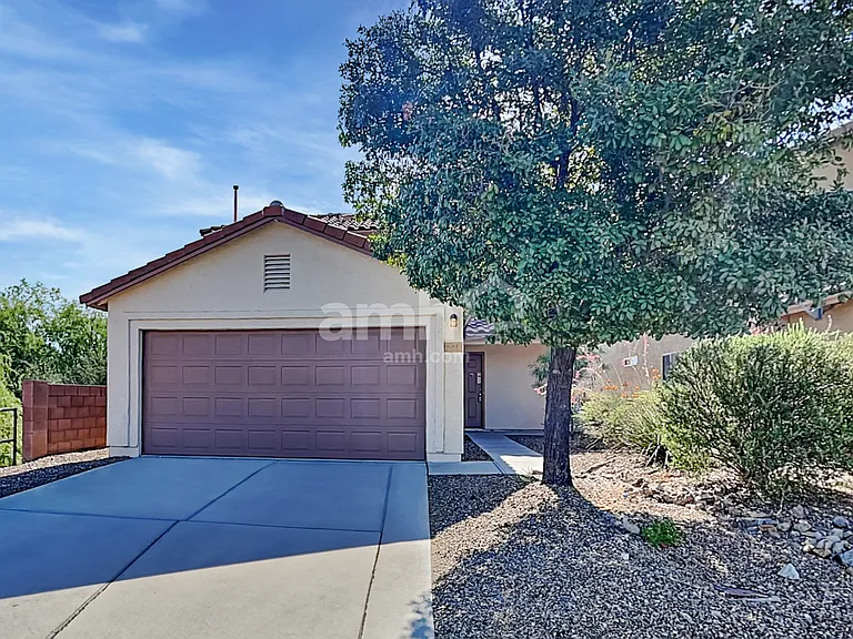 18445 S Avenida Arroyo Seco — Photo 1