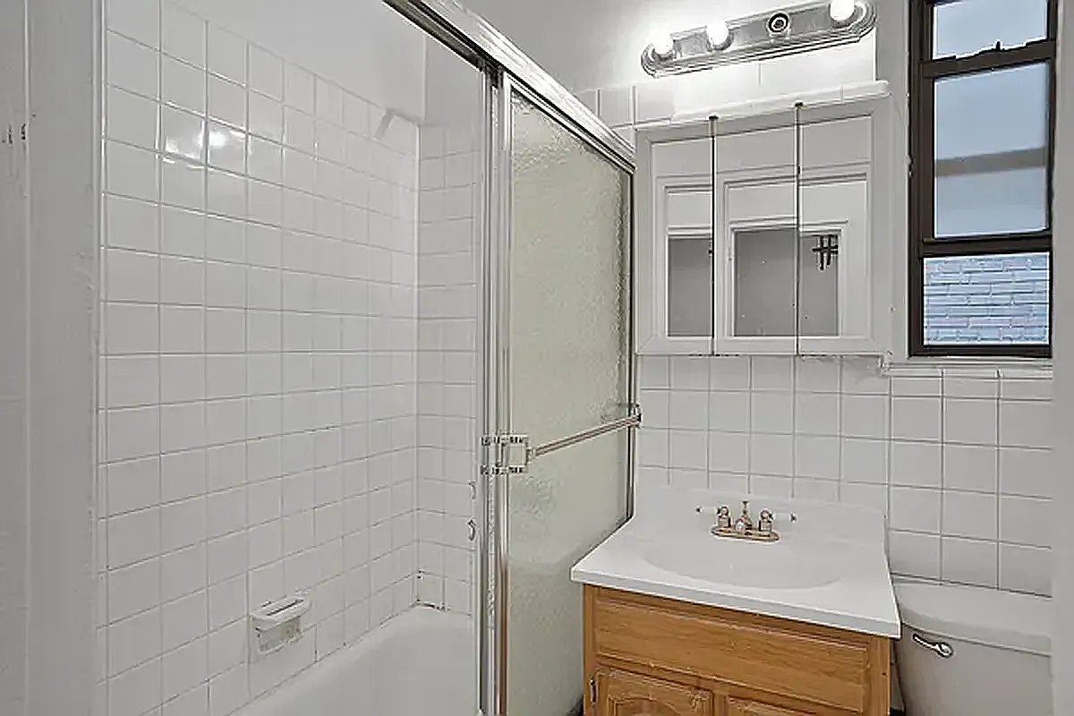 1410 York Avenue — Photo 4