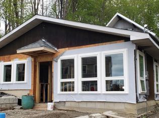 11 Scott Ave, Castleton, NY 12033
