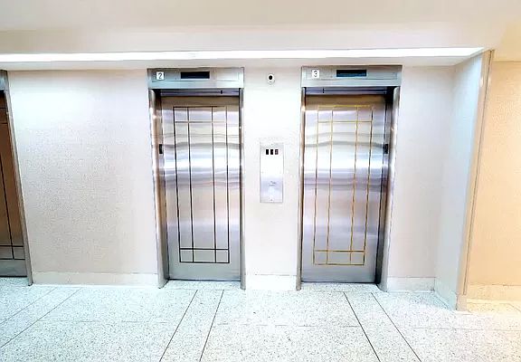 2nd image of 6636 Yellowstone Blvd APT 3H