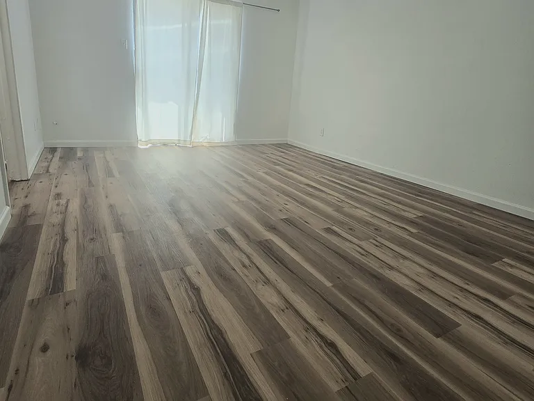 202 Ash Dr #103 — Photo 7