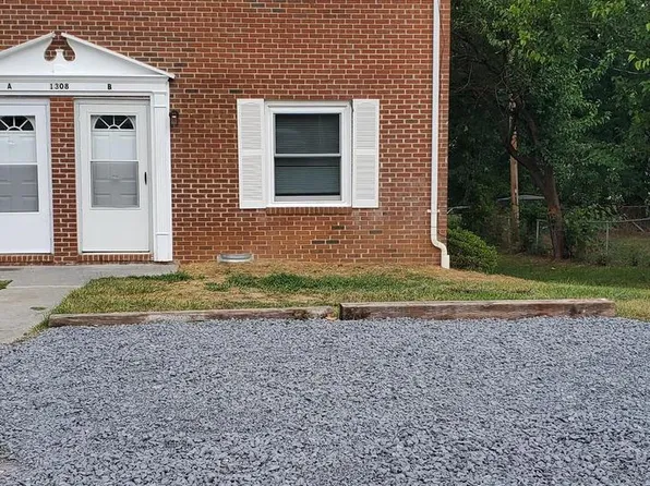 1308 Madison Ave, Front Royal, VA 22630
