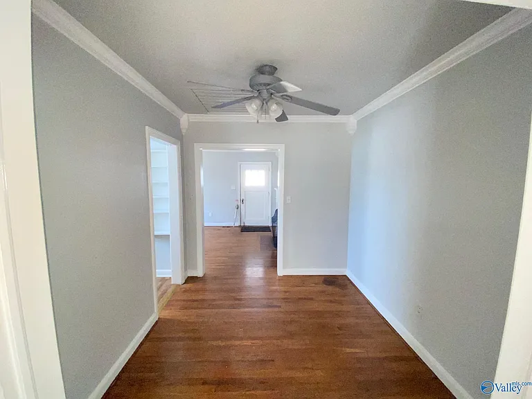 2415 Bonita Dr SW — Photo 9