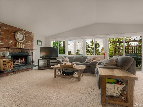 3rd image of 32511 108th Ave SE