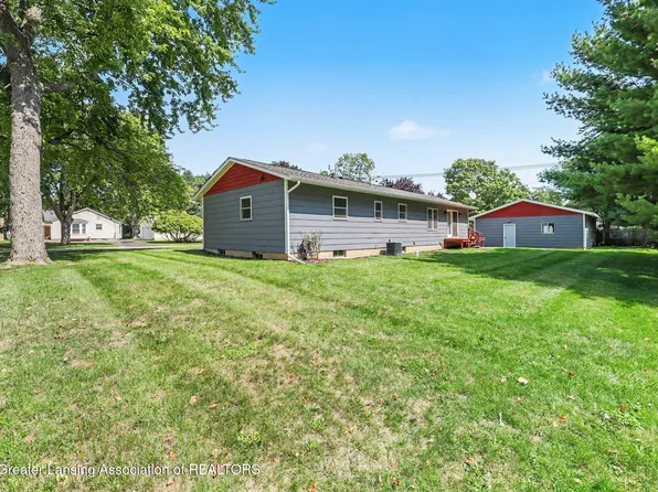 110 E Beech St, Webberville, MI 48892