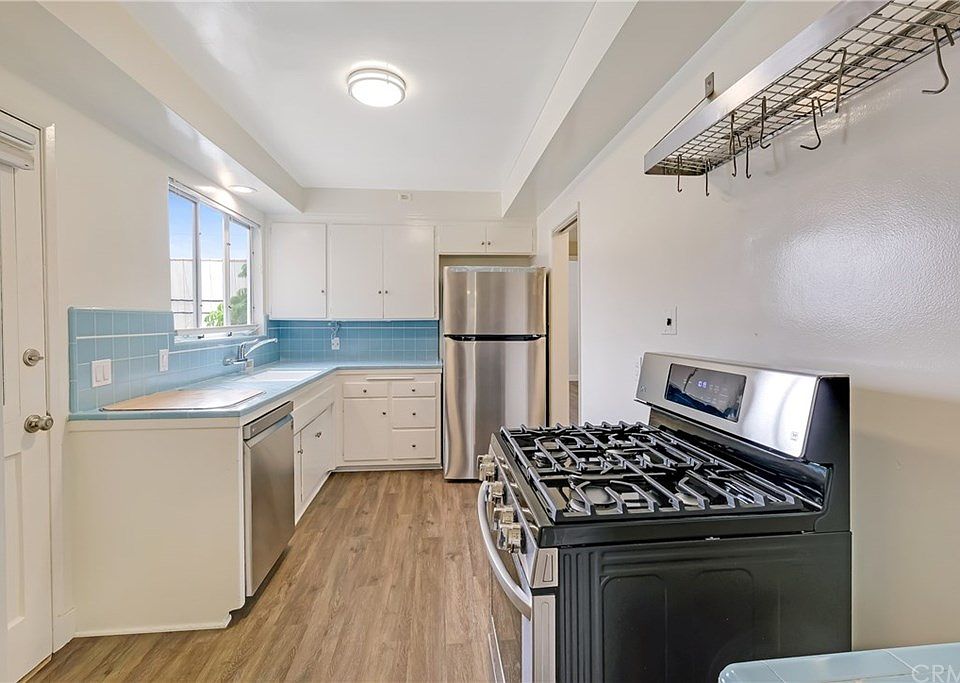 1st image of 848 Alandele Ave