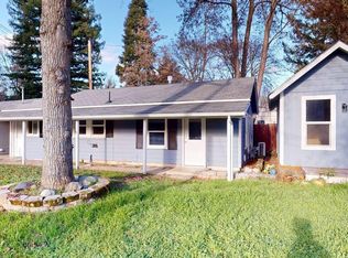 744 NW 2nd St, Grants Pass, OR 97526