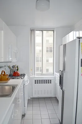 Rented by Peter Ashe | media 31