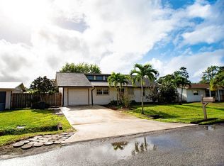 1690 SE Madison St, Stuart, FL 34997