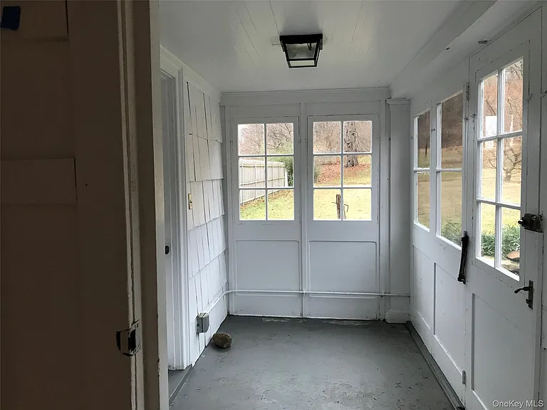 23 Lloyd Harbor Rd — Photo 5
