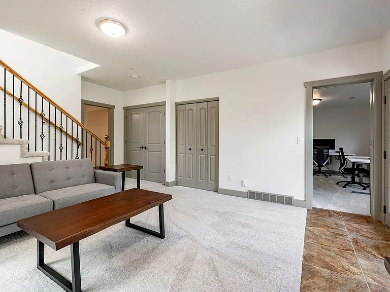 1490 W Alpine Ave — Photo 42