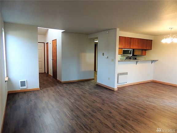 4th image of 24921 110th Ave SE #33D