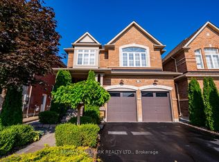 124 Bonnie Braes Dr, Brampton, ON L6Y0W7