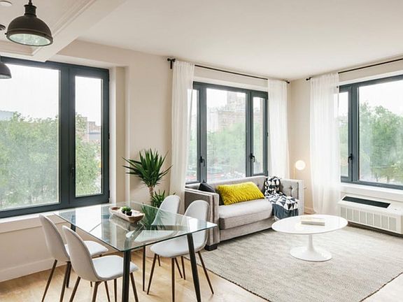 3rd image of 409 Eastern Pkwy #427