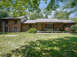 6077 Whites Bridge Rd, Belding, MI 48809