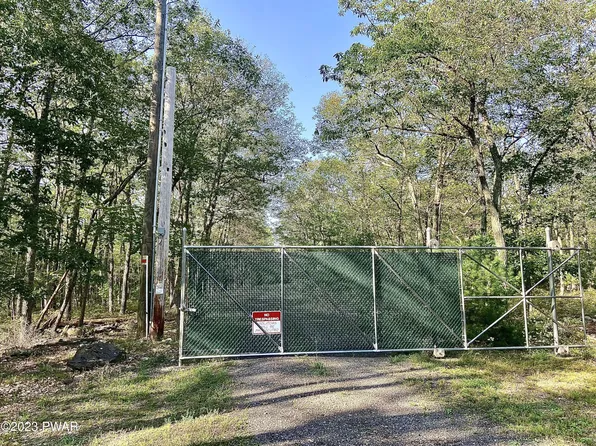 Shale Ridge Rd, Milford, PA 18337