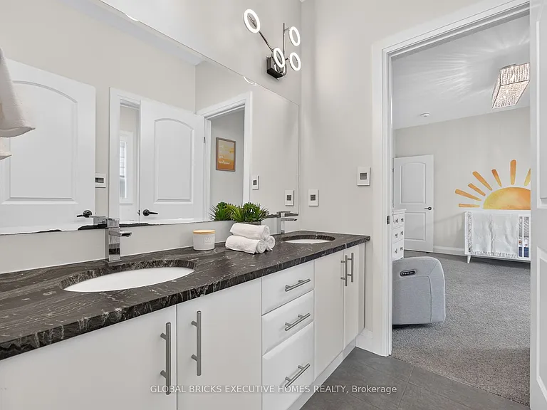56 Valleyscape Dr — Photo 34
