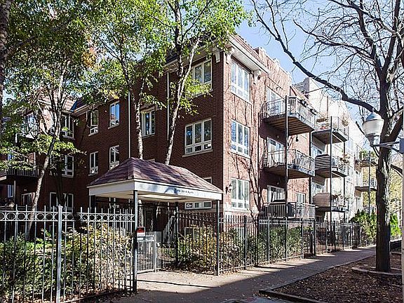 2nd image of 906 W Agatite Ave APT 1
