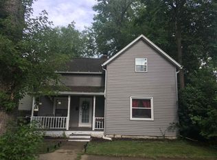 1022 S 35th St, South Bend, IN 46615