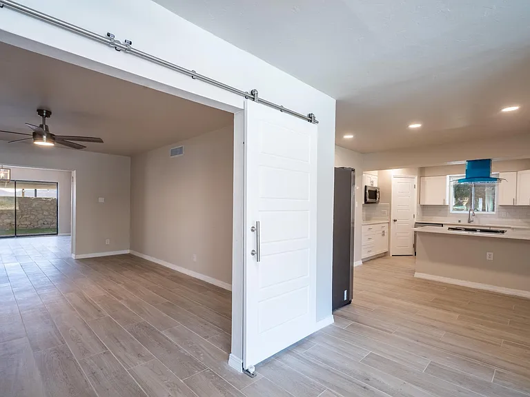 4010 Bancroft Dr #1 — Photo 31