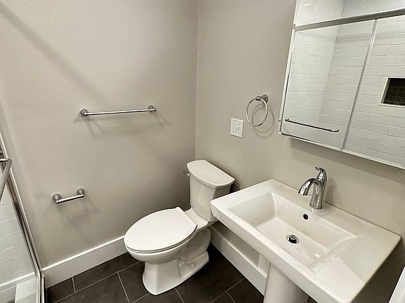 4th image of 1284 Commonwealth Ave APT 5A