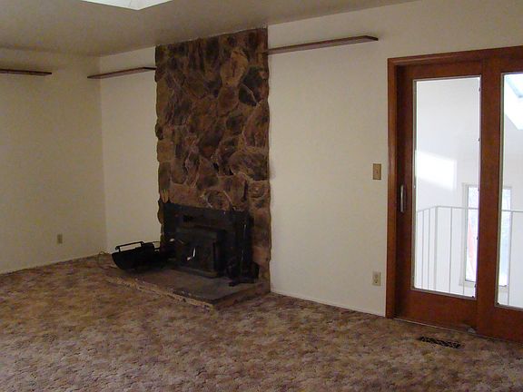 rock hearth,wood stove