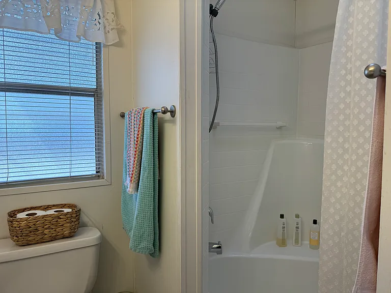 3020 E Main St — Photo 11