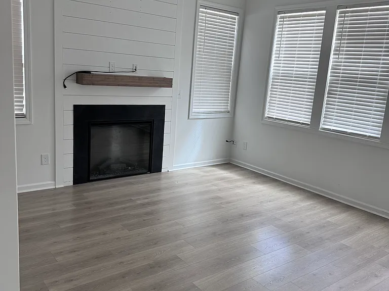 530 Musket Bay Dr — Photo 4