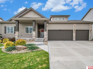 12013 S 107th Ave, Papillion, NE 68046