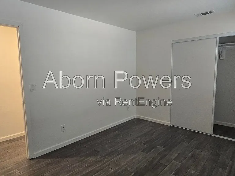 6271 Red Robin Rd — Photo 17