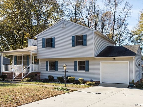 3rd image of 6897 N Hearthside Dr