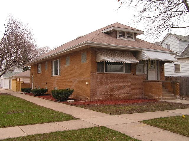 1st image of 1319 N 22nd Ave