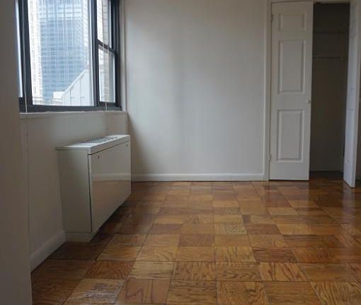 5th image of 300 W 55th St APT 18E