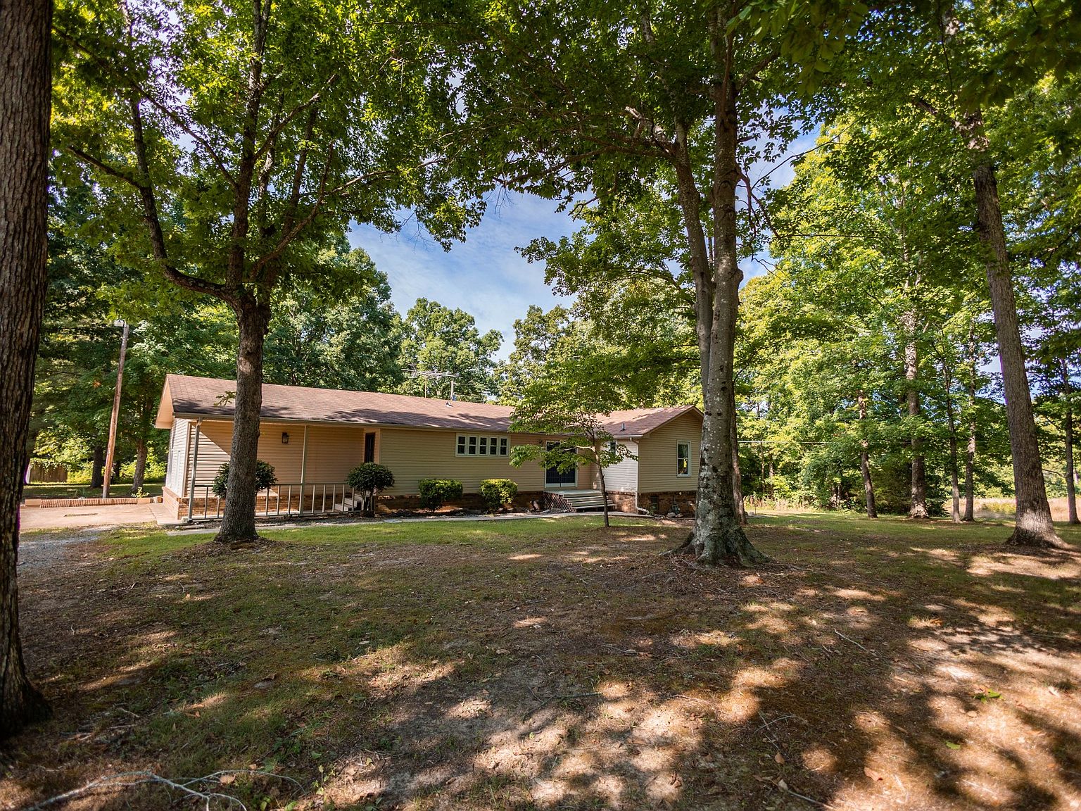 1540 Hayshed Rd, Charlotte, TN 37036 Zillow