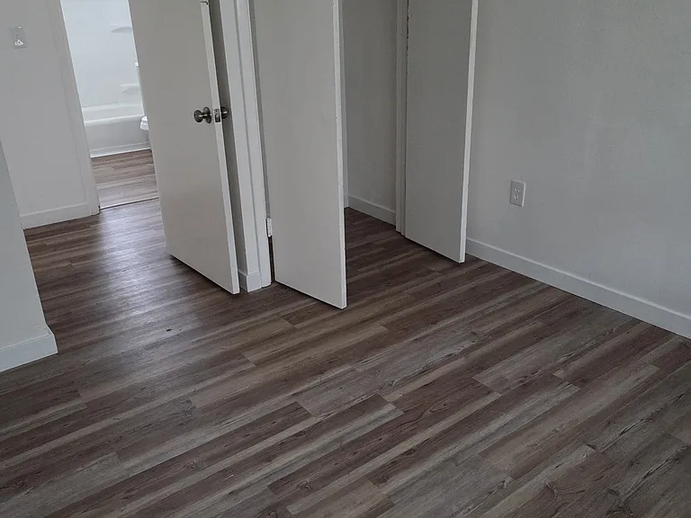 1112 McKinley Ave #B — Photo 7
