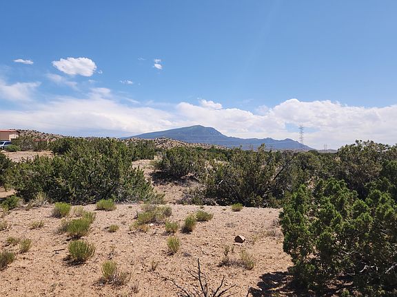 4th image of 348 Camino De La Rosa Castilla