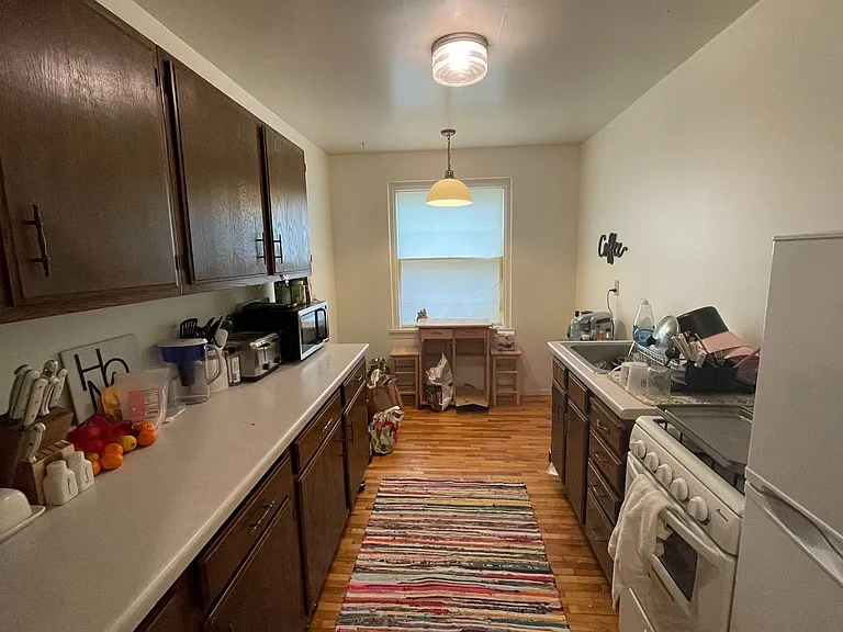 2040 Grand Ave — Photo 14