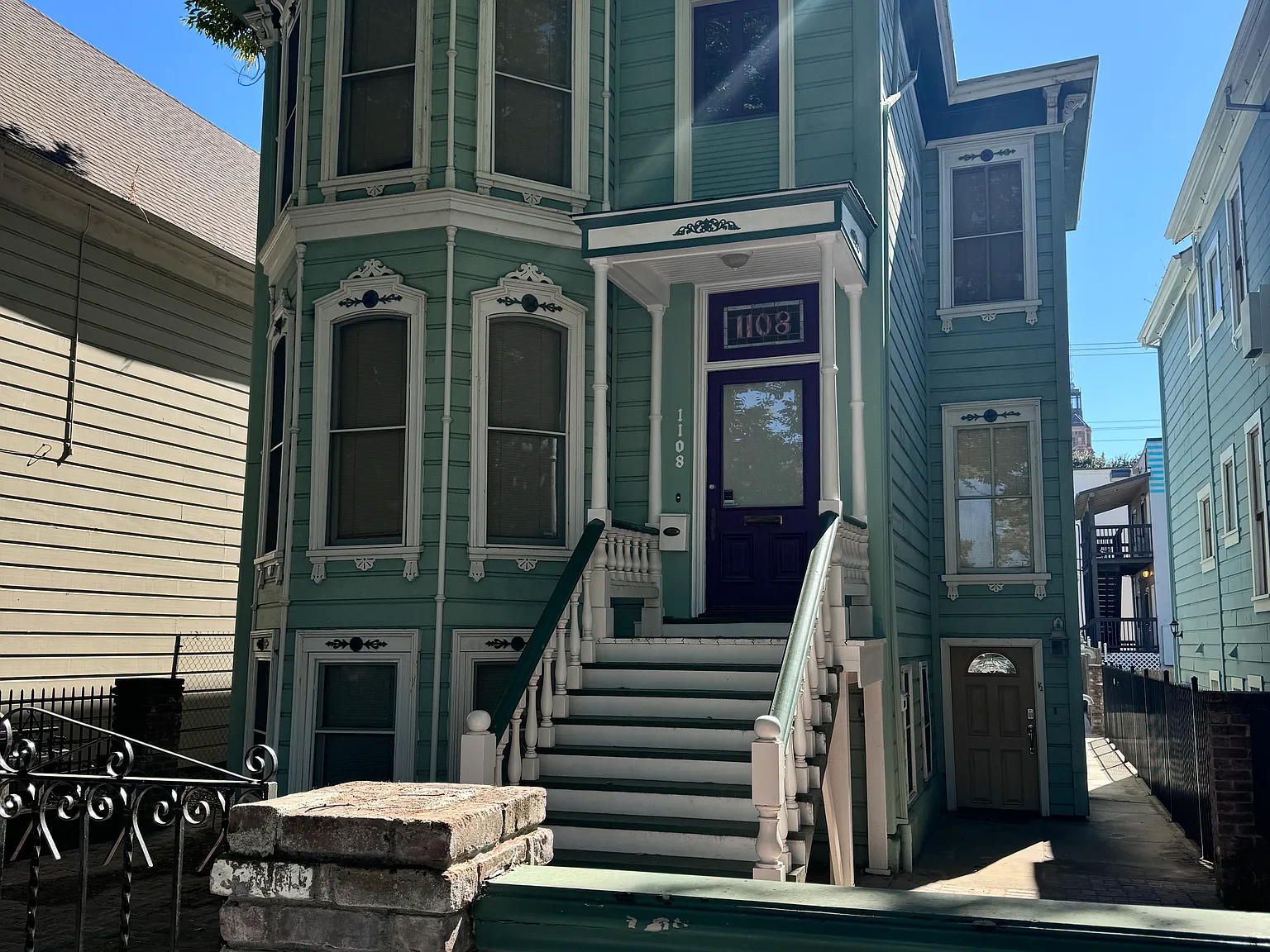 1108 G St — Photo 1