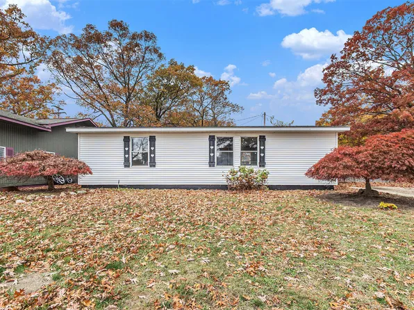 2959 Woodcliffe Dr, Muskegon Heights, MI 49444