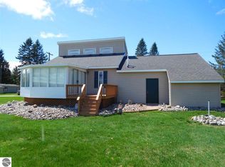 2076 Lakeview Ln, Central Lake, MI 49622