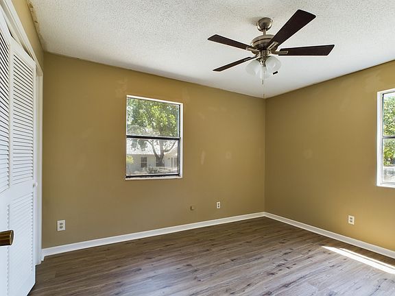 2nd image of 321 W Park St #1