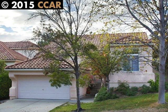 2172 Bluerock Cir photo 1